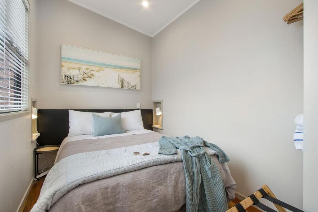 Photo of Bedroom in Waihi Beach