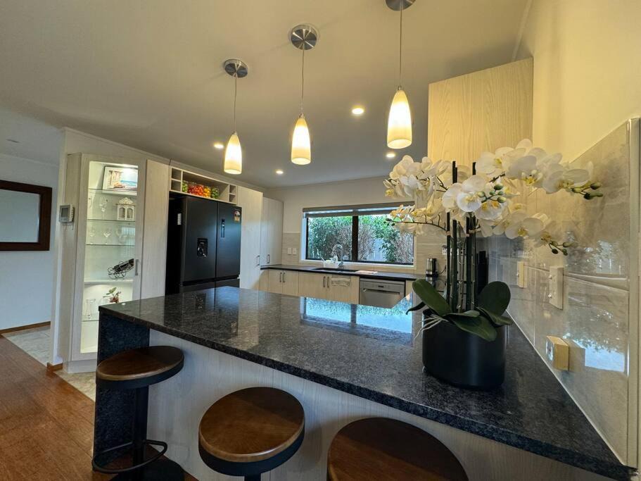 Photo of Kitchen in Papatoetoe