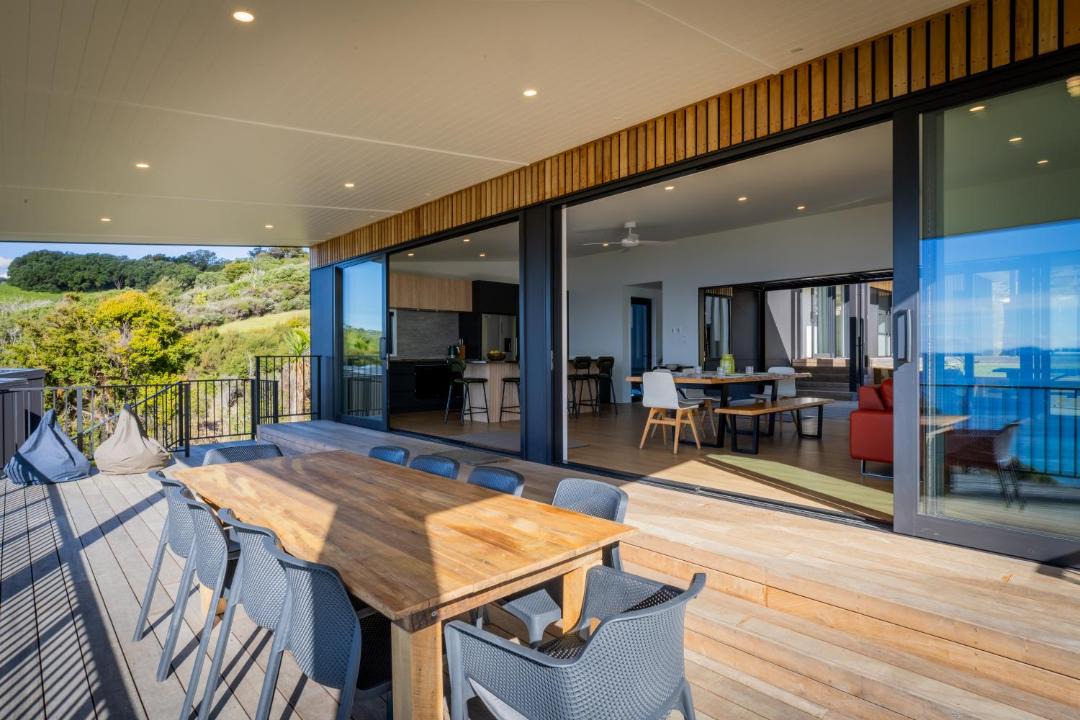 Photo of Patio Balcony in Langs Beach