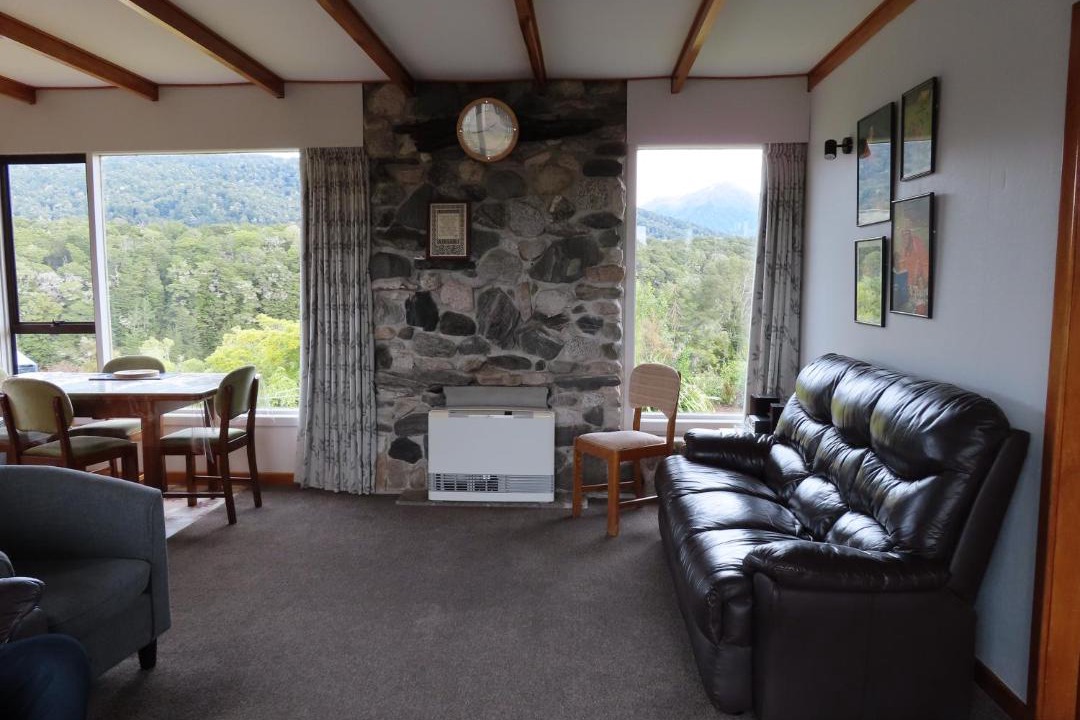Photo of Others in Manapouri