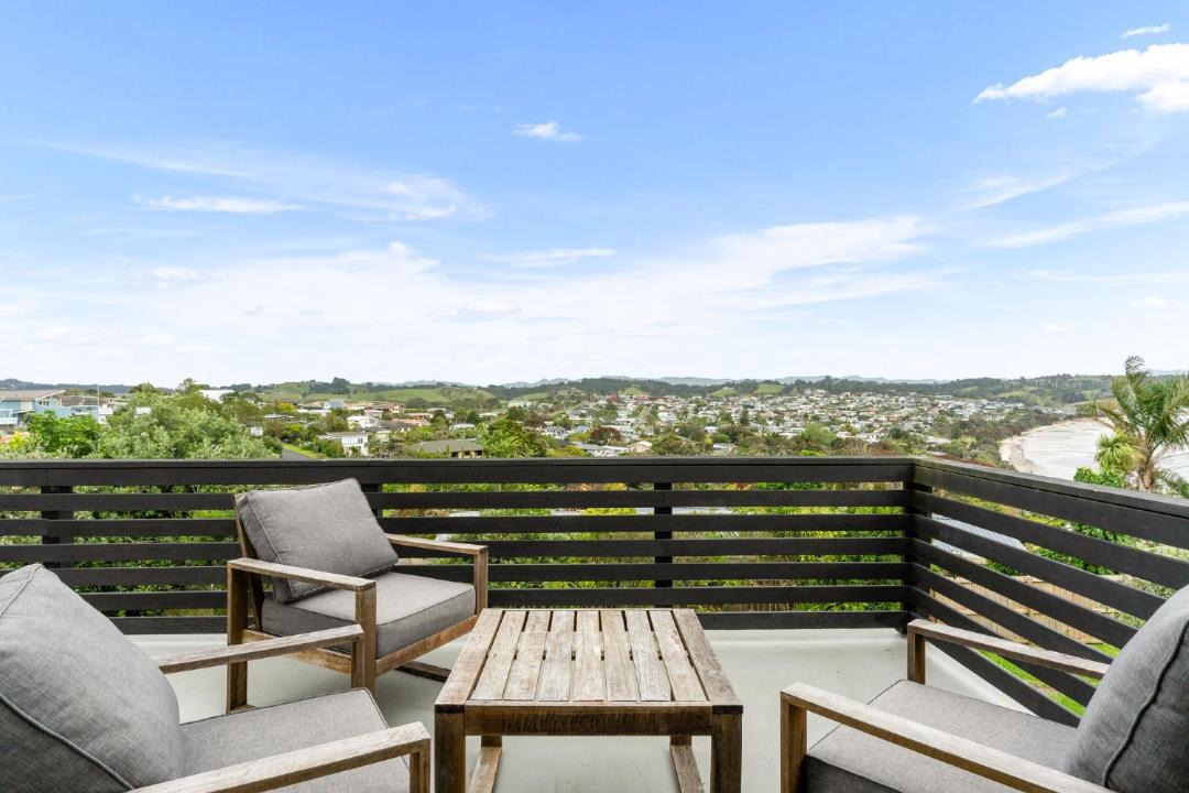 Photo of Patio Balcony in Snells Beach