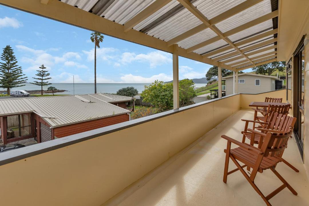 Photo of Patio Balcony in Cable Bay