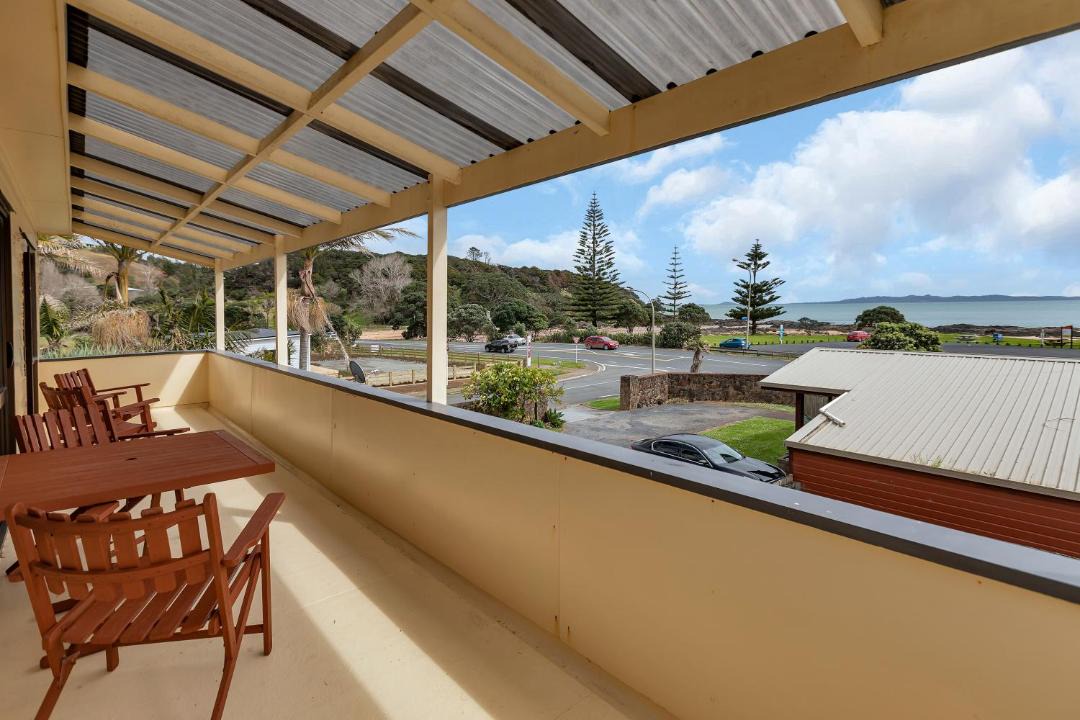 Photo of Patio Balcony in Cable Bay