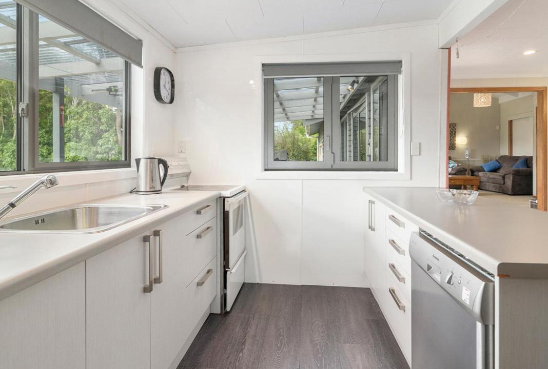 Photo of Kitchen in Motuoapa