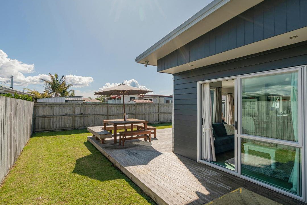 Photo of Patio Balcony in Cooks Beach