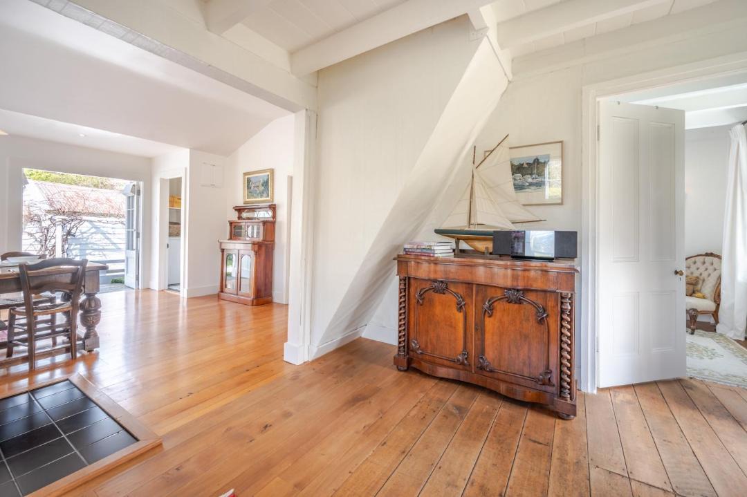 Photo of Livingroom in Akaroa