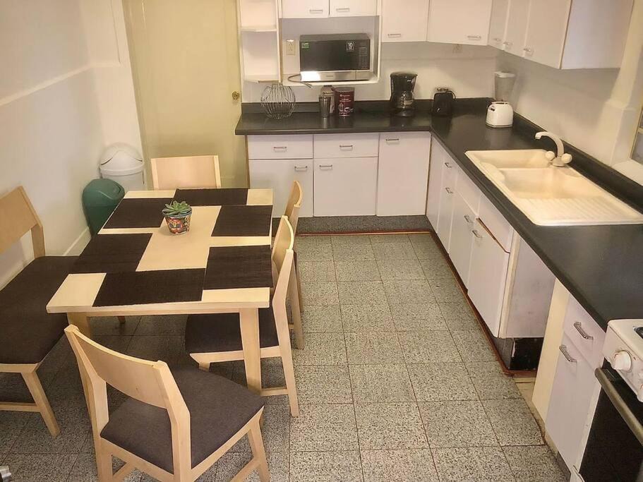 Photo of Kitchen in Hipodromo