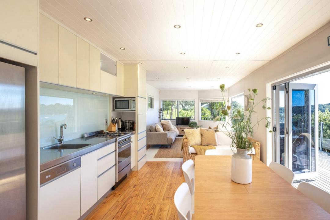 Photo of Livingroom in Oneroa