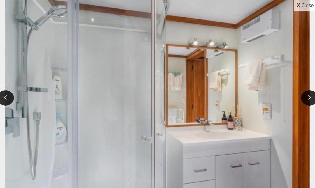 Photo of Bathroom in Acacia Bay