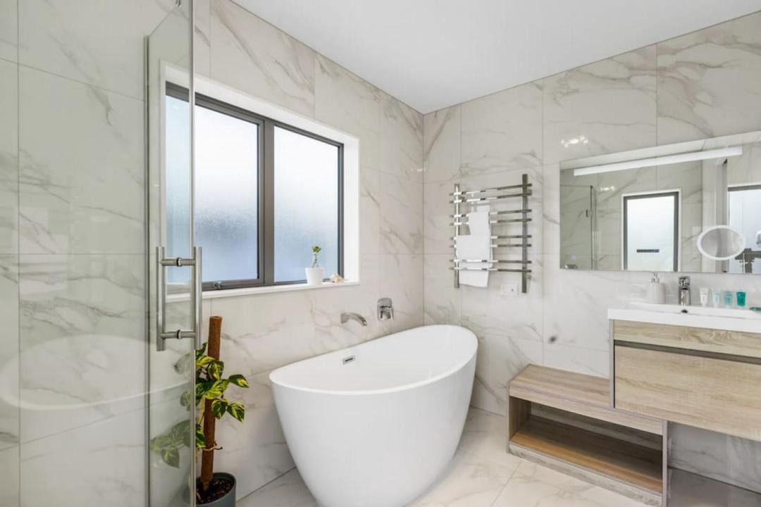 Photo of Bathroom in Hauraki
