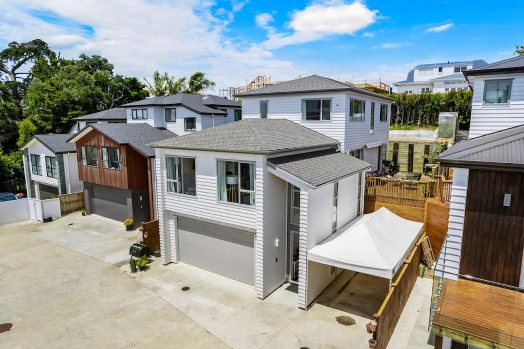 Photo of Buildings in Hauraki