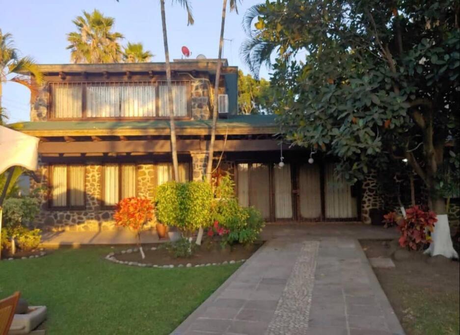 Photo of Buildings in Yautepec