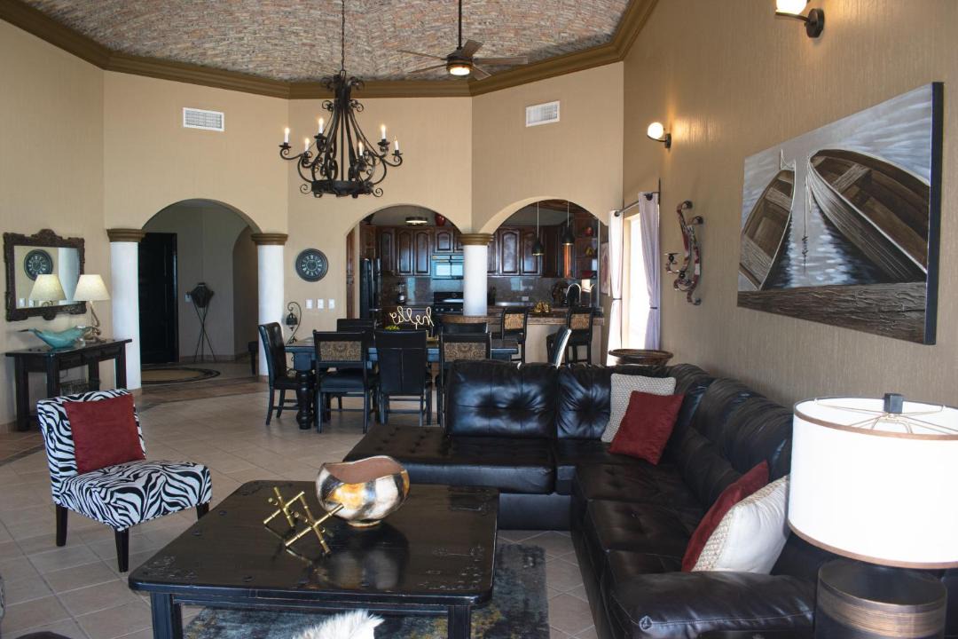 Photo of Livingroom in Sandy Beach