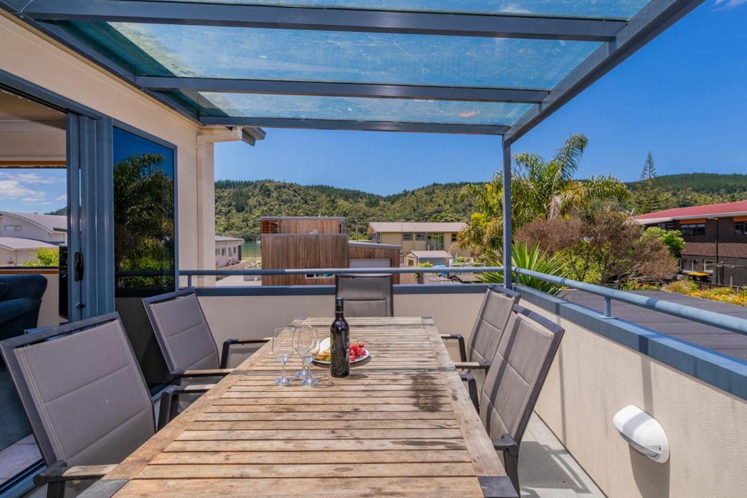 Photo of Patio Balcony in Whangamata