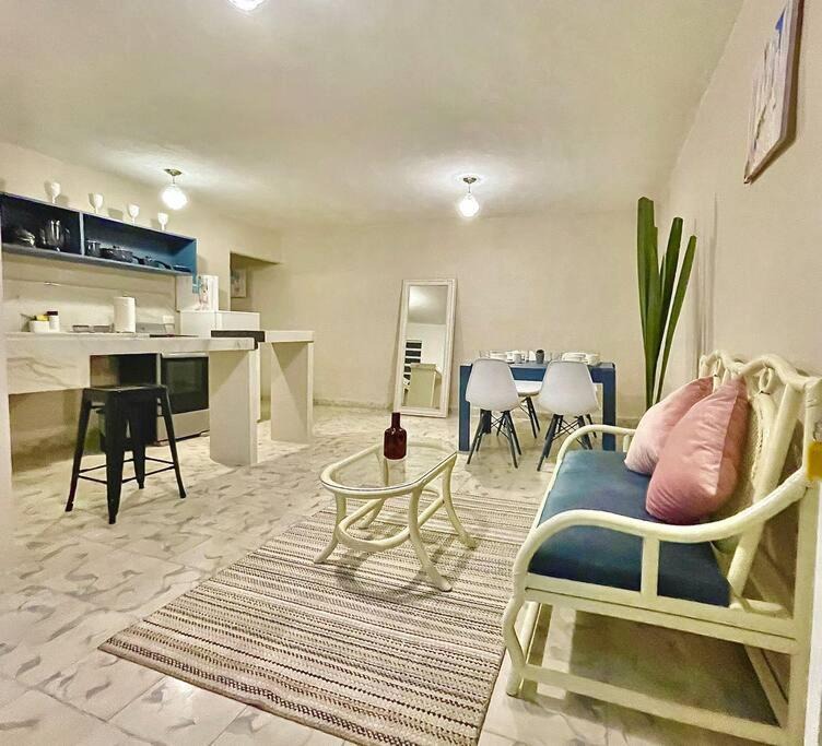 Photo of Livingroom in Zona Paseo Montejo