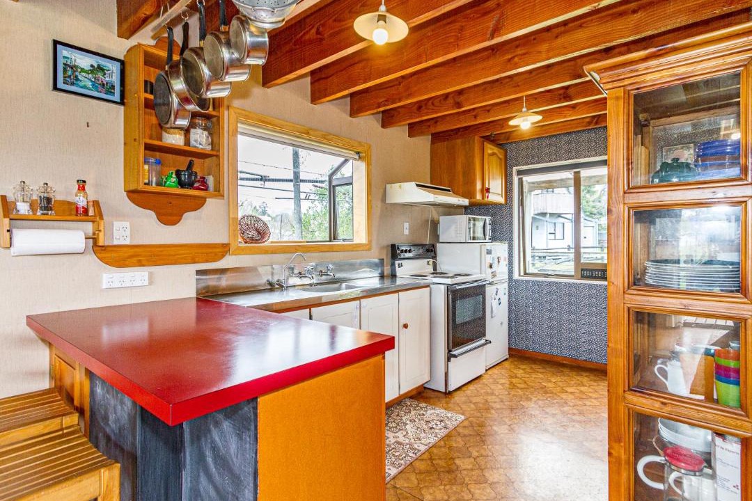 Photo of Kitchen in Raetihi