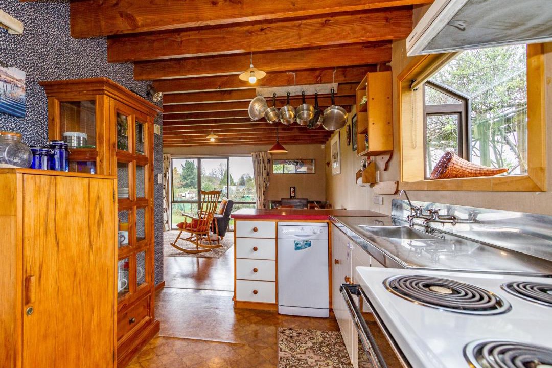 Photo of Kitchen in Raetihi