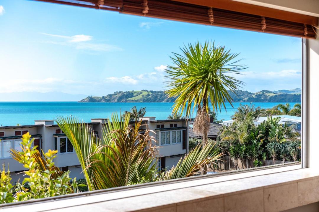 Photo of Patio Balcony in Onetangi