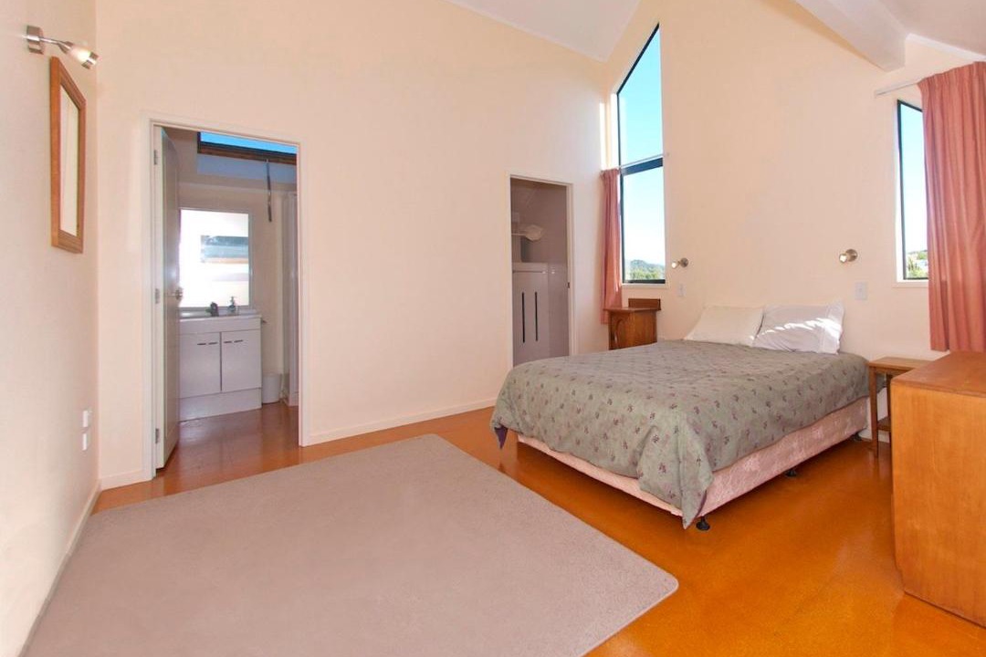Photo of Bedroom in Hahei