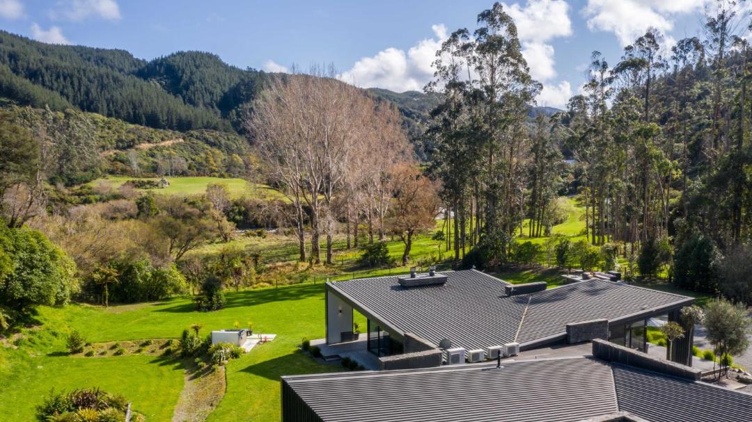 Photo of Others in Upper Hutt