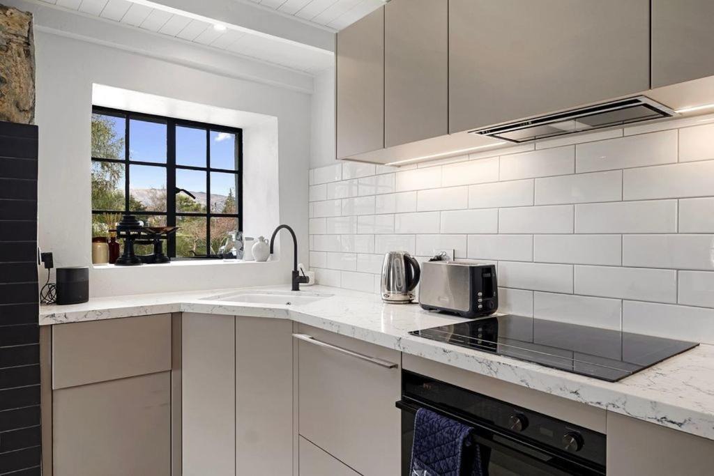 Photo of Kitchen in Albert Town