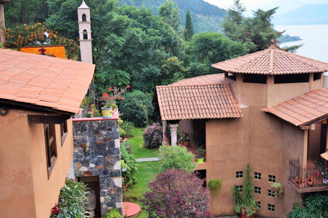 Photo of Others in Tzintzuntzan
