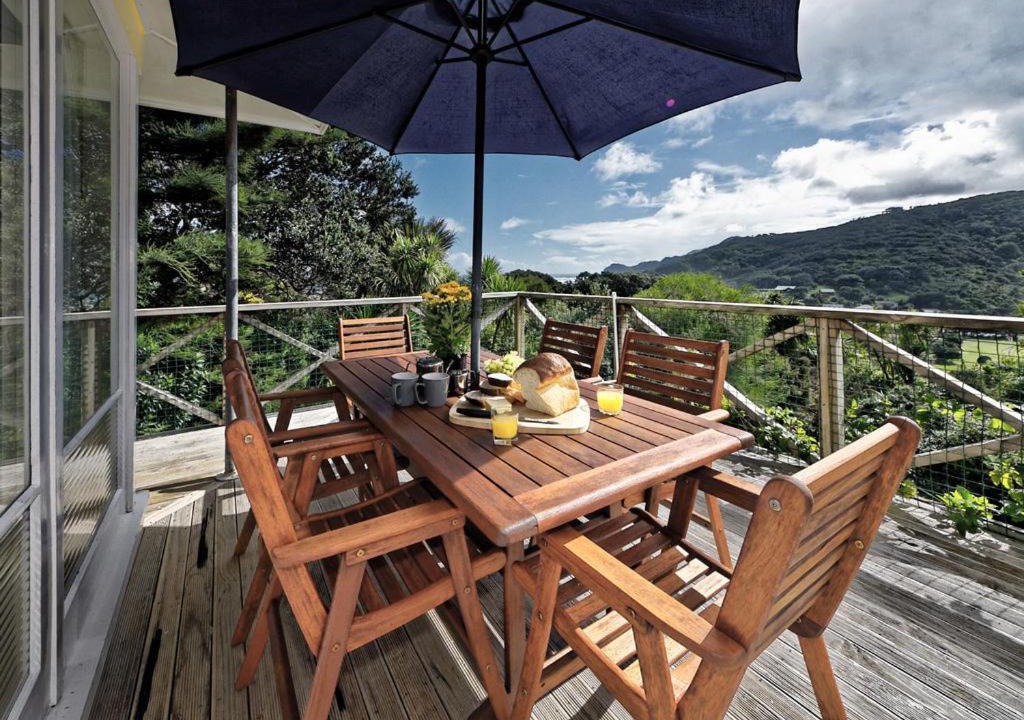 Photo of Patio Balcony in Piha