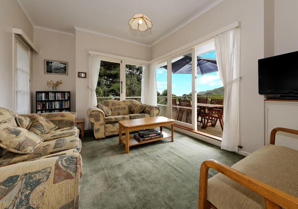 Photo of Others in Piha