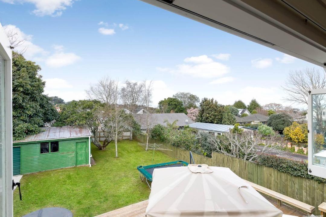 Photo of Patio Balcony in Epsom
