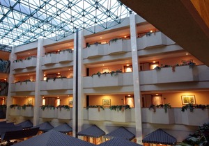 Hotel Abastos Plaza
