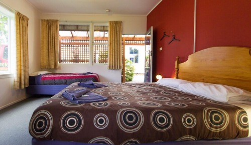Standard Suite, 1 Bedroom (Motel Ensuite Room)