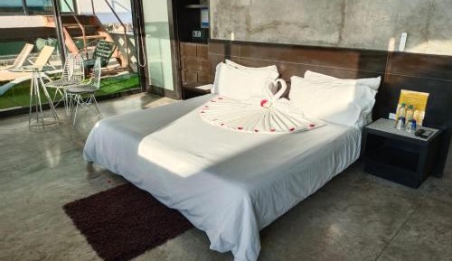 Junior Suite with Ocean View