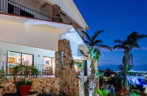 Centro Condo | 1 Bedroom Studio Downtown Cabo- Marina Views, Pool