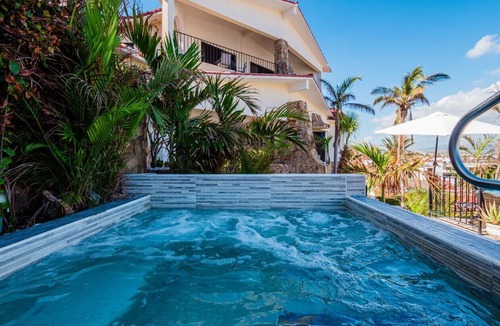 Centro Condo | 1 Bedroom Studio Downtown Cabo- Marina Views, Pool