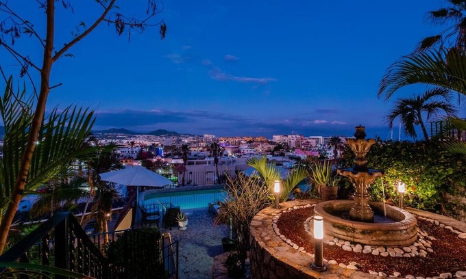 Centro Condo | 1 Bedroom Studio Downtown Cabo- Marina Views, Pool